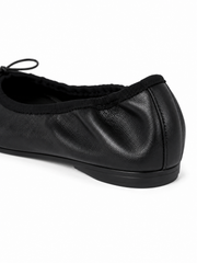 Luna Ruched Leather Ballet Flats – Minimalist Bow Slip-On Shoes for Women