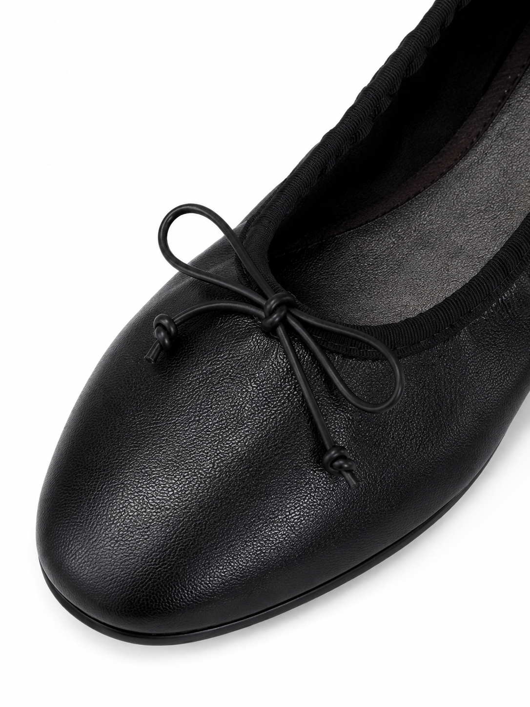 Luna Ruched Leather Ballet Flats – Minimalist Bow Slip-On Shoes for Women