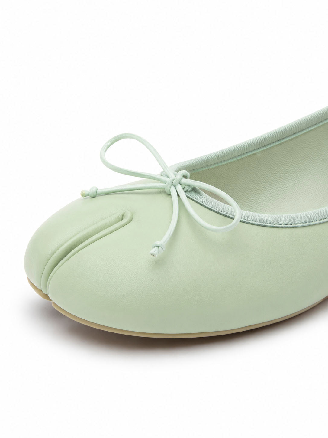 Split-Toe Bow Ballet Flats for Women – Soft Slip-On Shoes