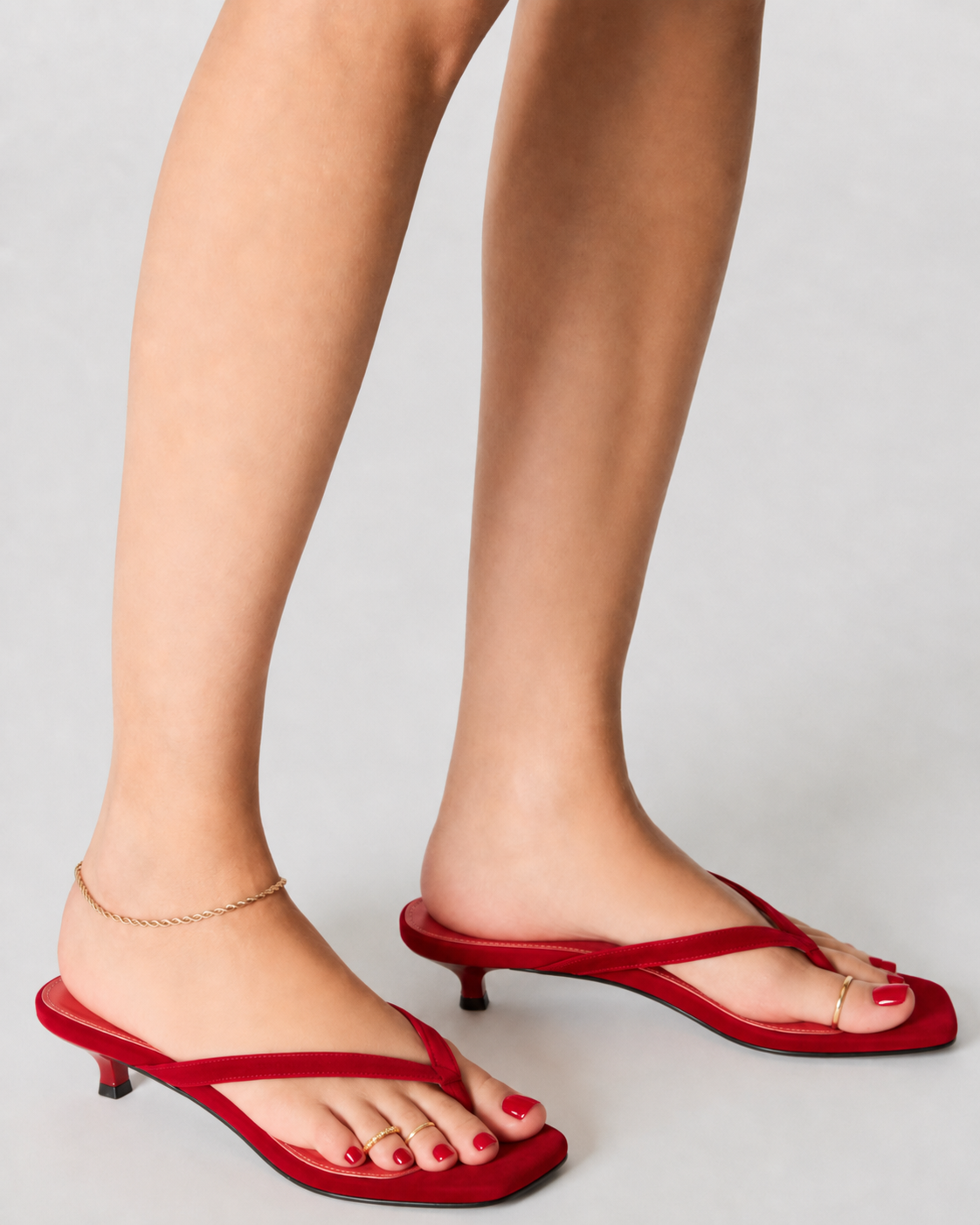Retro Square Toe Kitten Heel Thong Sandals – Slim Strap Flip Flop Heels